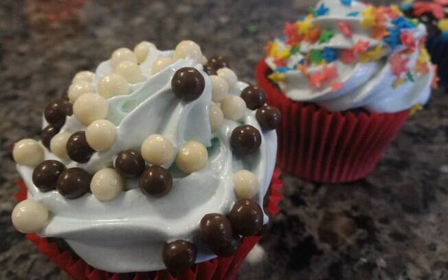 Cupcakes podem ser decorados conforme o paladar de quem for comer