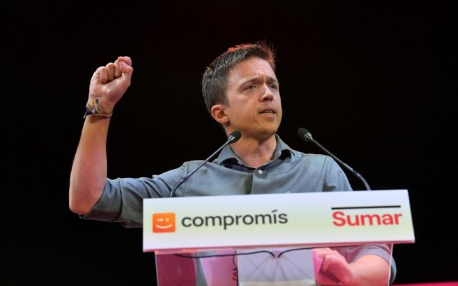 Foto de Iñigo Errejón durante um evento de campanha em 8 de julho de 2023, em Valência, Espanha