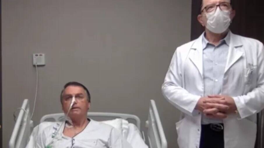 Bolsonaro no hospital; por ora, cirurgia está descartada