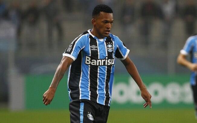 Jailson desembarca em São Paulo nesta quinta-feira e deve assinar com o Palmeiras até dezembro de 2022
