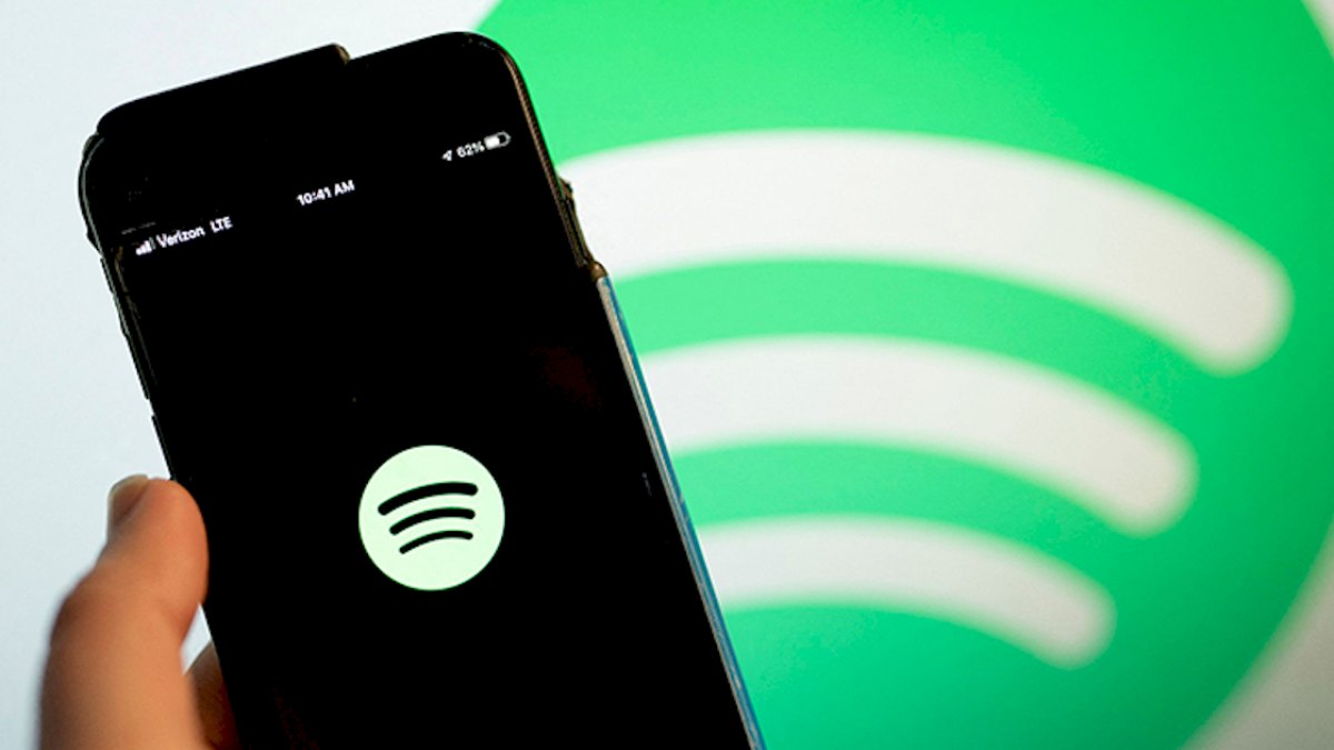 Spotify enfrenta processo por algoritmo que favorece hits