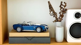 LEGO%20lan%C3%A7a%20Shelby%20Cobra%20427%20para%20qualquer%20pessoa%20montar%20
