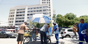 Governo do Rio instala pontos de hidratação contra onda de calor