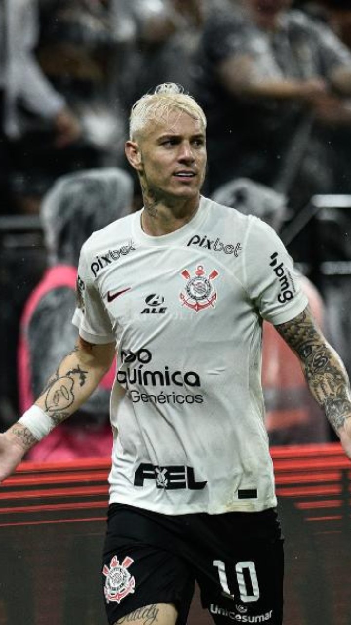 Róger Guedes deixa o Corinthians e vai jogar no Catar; veja