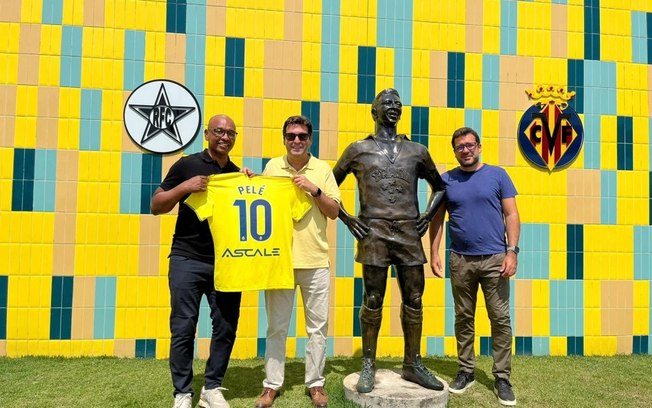 CEO de clube espanhol visita Pelé Academia