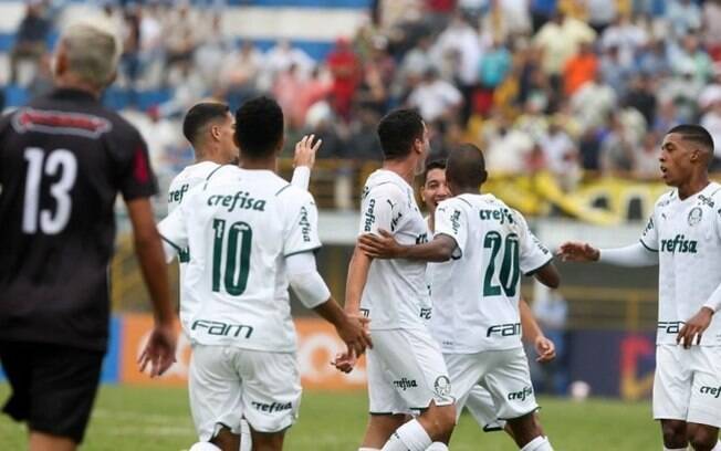 Ainda sem Endrick, Palmeiras goleia o Mauá e avança de fase na Copinha