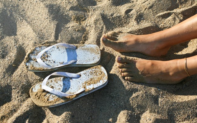 “O chinelo” ou “a chinela”: qual é o certo?