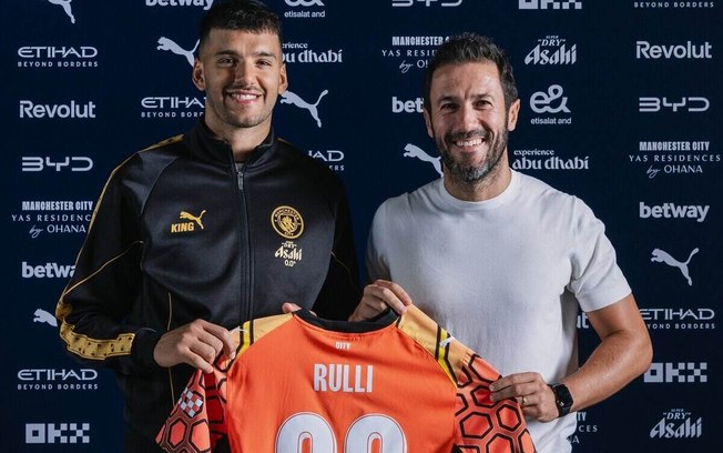 Novo goleiro do City assinou contrato por duas temporadas 