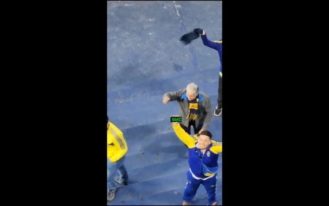 Torcedores do Boca Juniors tiveram atos racistas em duelo contra o Palmeiras