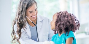 Pediatra até os 19 anos? Entenda quando fazer a transição
