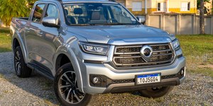 Poer P30 desafia concorrência com mais equipamentos e preço menor