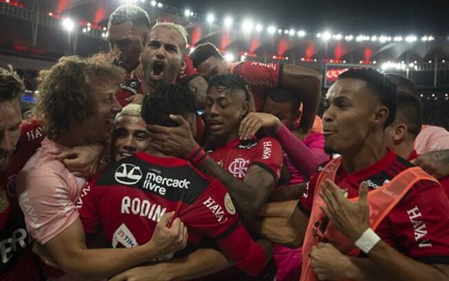 Vitória do Flamengo sobre o Corinthians registra maior audiência do Brasileirão