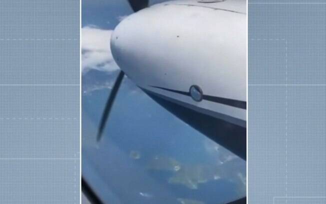 Avião que saiu de Campinas com 3 a bordo cai no mar em Ubatuba