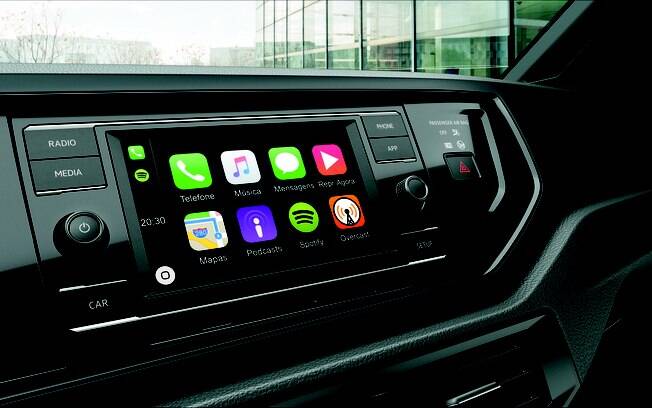 Central multimídia que equipa VW Polo Sense e Virtus Sense é compatível com Apple Car Play e Android Auto