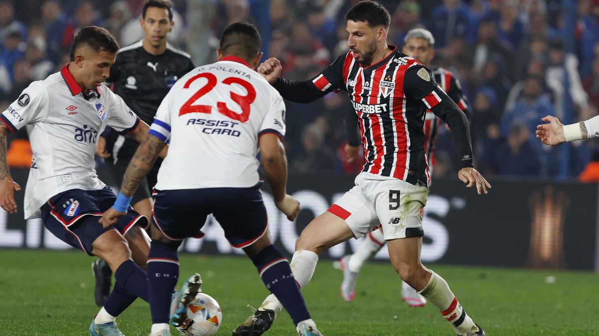 São Paulo e Nacional-URU medem forças pela Libertadores