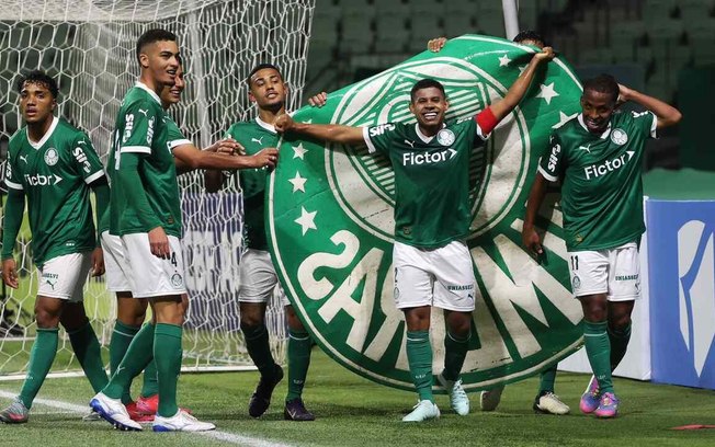 Cinco clubes brasileiros estão entre as 30 melhores categorias de base do mundo