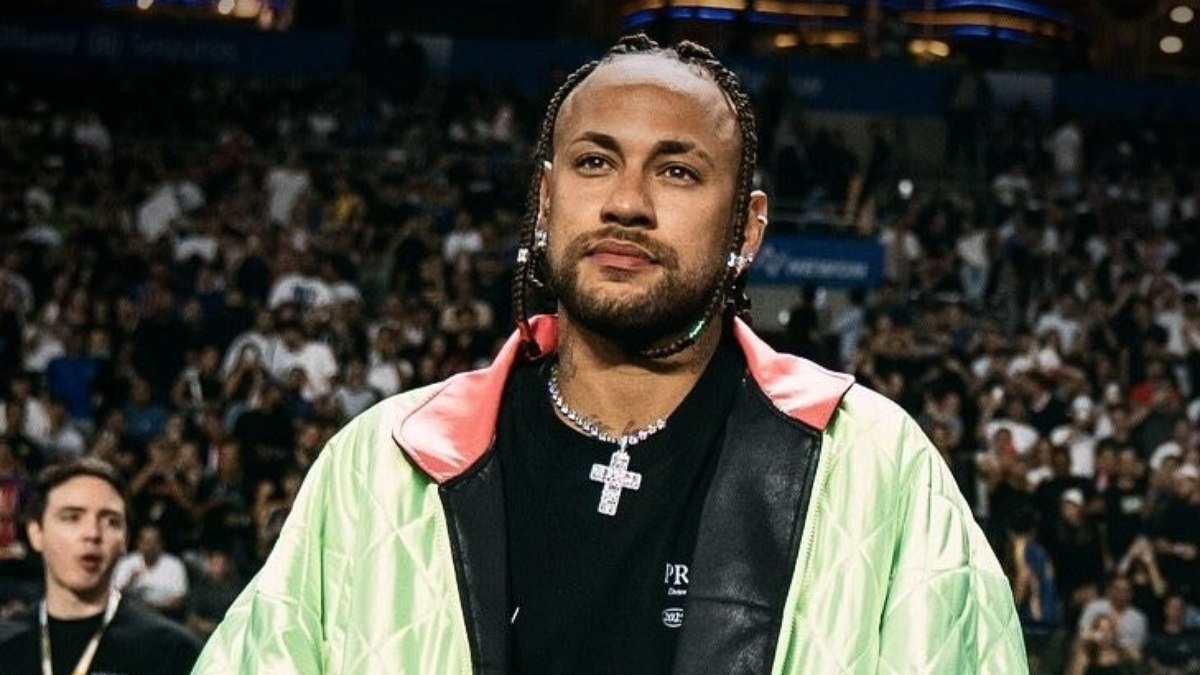 Neymar vai à Kings League com novo visual e vira alvo de críticas