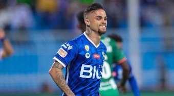 Flamengo e Cruzeiro disputam a contratação de Michael, do Al-Hilal