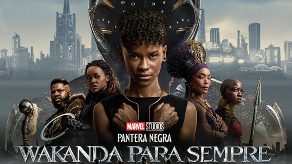Pôster em português da sequência de 'Pantera Negra', 'Wakanda Para Sempre'.