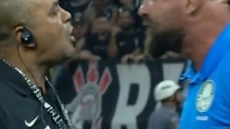 VÍDEO: discussão entre representantes de Palmeiras e Corinthians