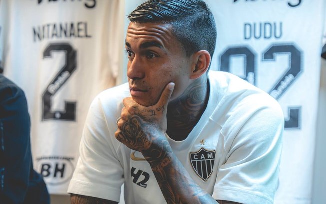 Dudu aol ado de Leila Pereira nos tempos em que defendia o Palmeiras
