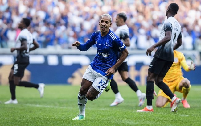 Com Mineirão lotado, Cruzeiro tem grande atuação e vence o Corinthians