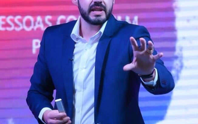 Na era do marketing digital ter fãs não é exclusividade de influenciadores