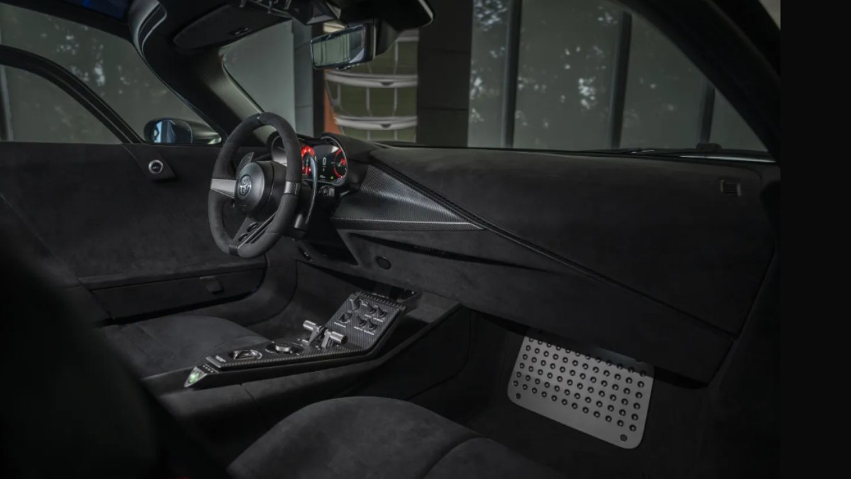 Interior do Alfa Romeo 33 Stradale one-off