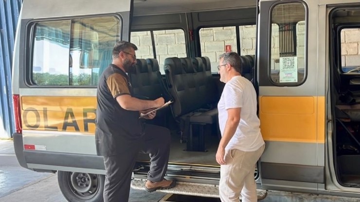 Valinhos realiza vistoria em veículos do transporte escolar