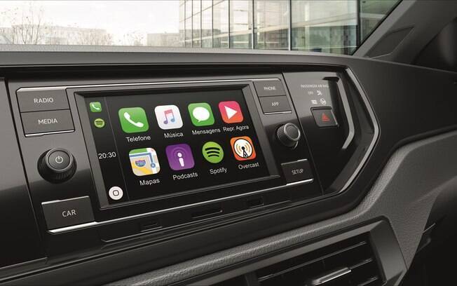 A intuitiva central multimídia Composition Touch também marcará presença no SUV T-Cross, que chegará em novembro