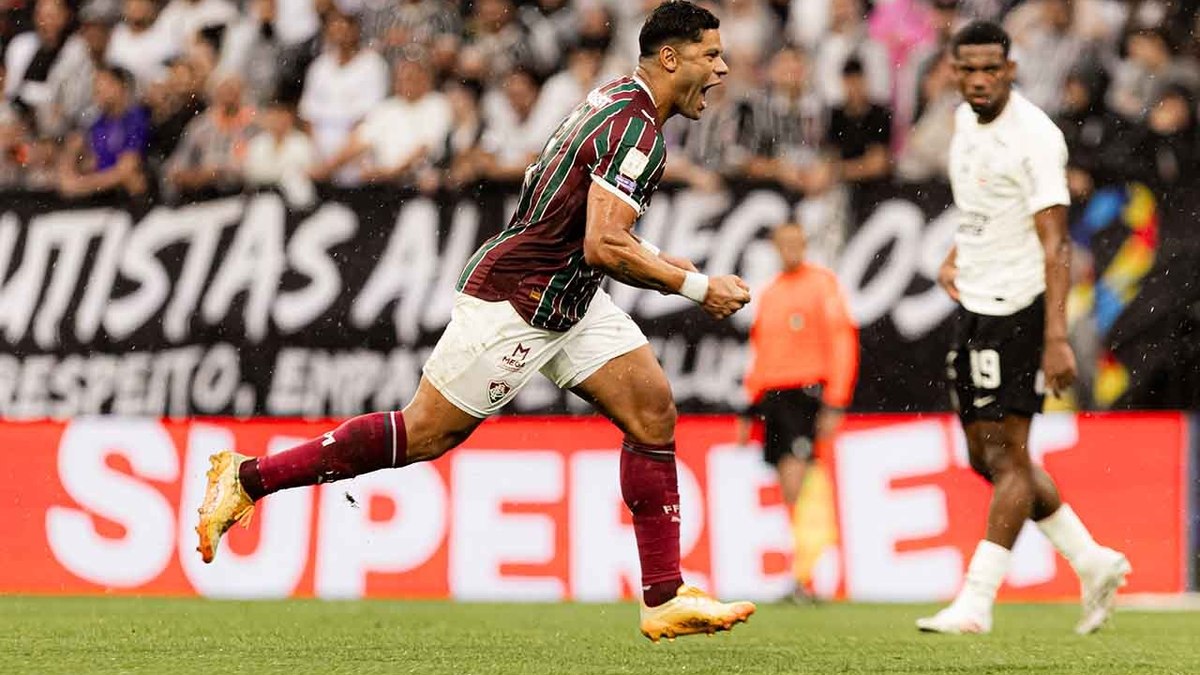 Hulk faz dois, Fluminense vence Corinthians na Neo Química e agrava crise no Brasileirão