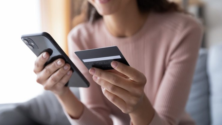 Dia dos Pais: R$ 10,5 bi no e-commerce e consumidor mais racional