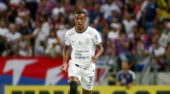 Corinthians encaminha retorno do zagueiro Robert Renan
