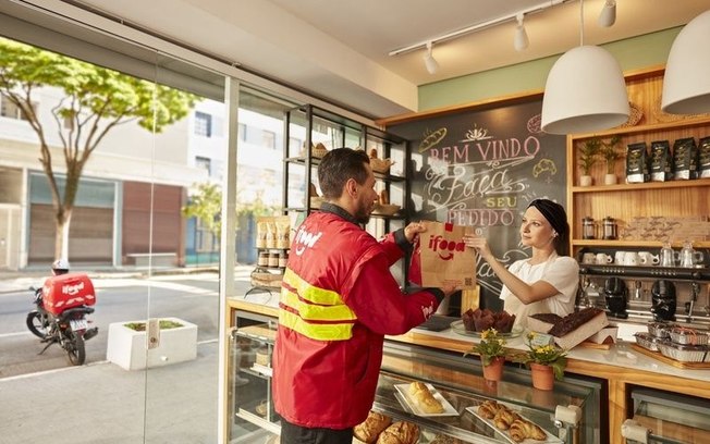 iFood vai investir R$ 17 bilhões no Brasil até 2026