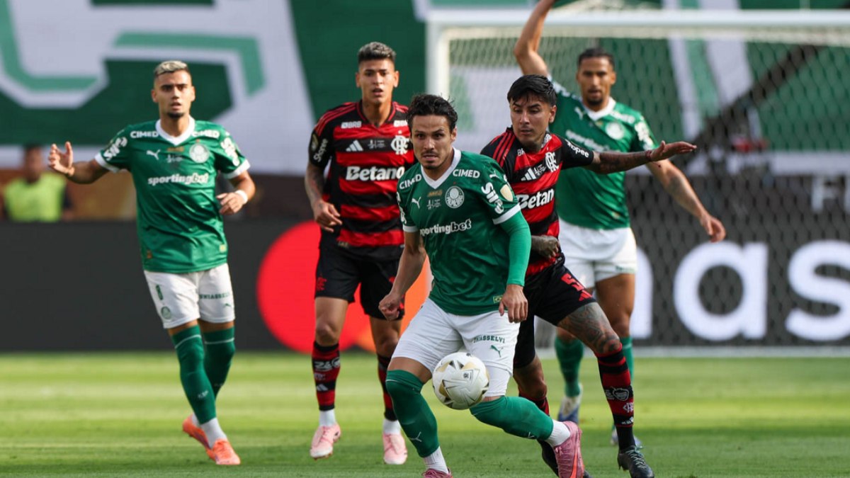 Após final da Libertadores, Flamengo e Palmeiras voltam à luta pelo Brasileirão
