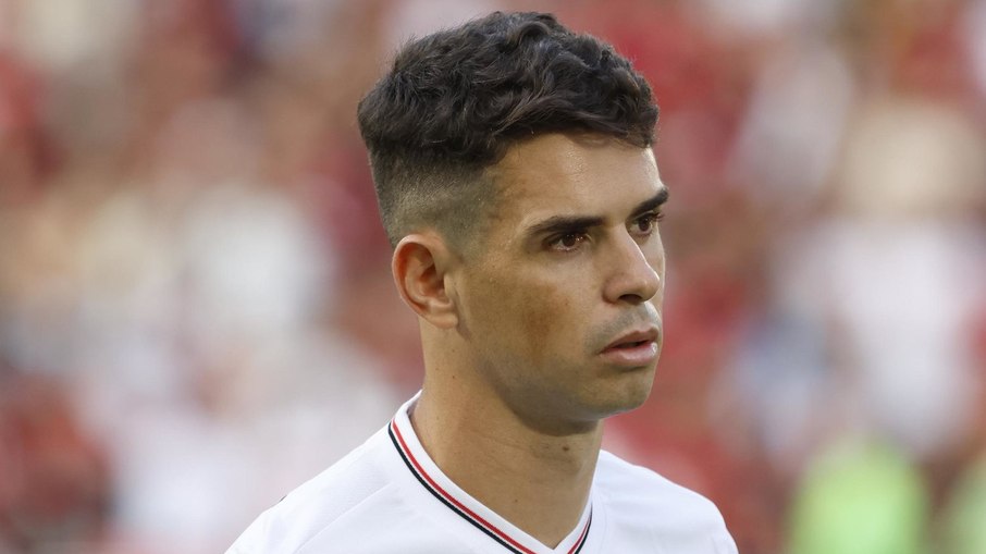 São Paulo anuncia nova lesão do meio-campista Oscar São Paulo anuncia nova lesão do meio-campista Oscar
