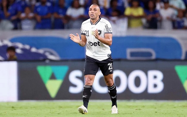 Marçal é uma das lideranças do elenco 