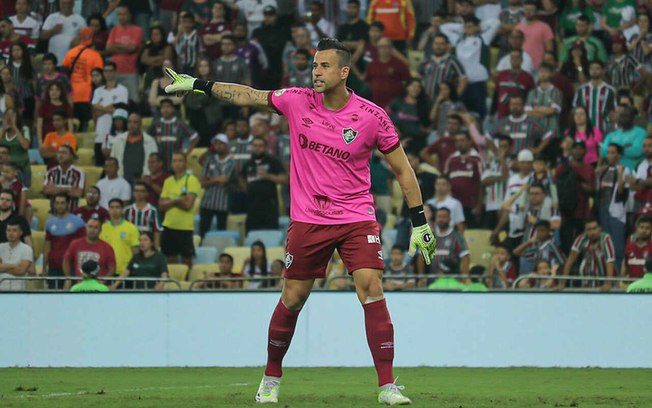 Fábio diz que má fase no Brasileirão não prejudica para final da Libertadores