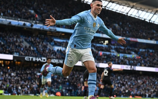 Foden tem 24 gols e 11 assistências em 48 jogos na temporada