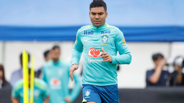Casemiro avalia preparação para Copa: "Estamos um pouco atrás"
