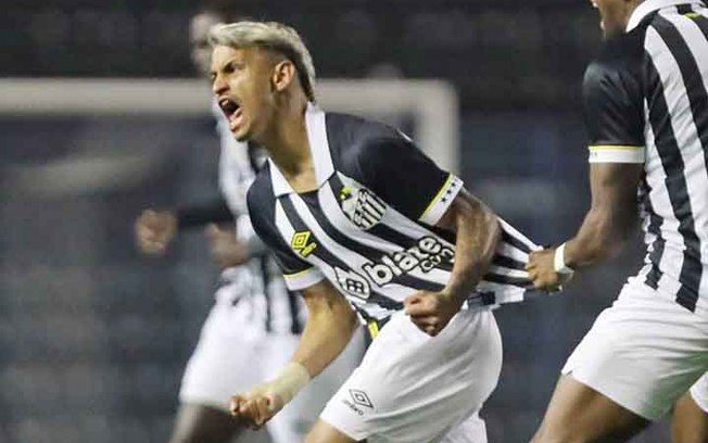 faz dois gols para o Santos antes dos seis minutos. Mas o Timão virou e eliminou o Peixe