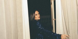 Jessie J é hospitalizada após bater a cabeça em acidente de carro