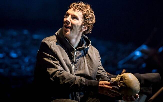 Benedict Cumberbatch foi Hamlet em 2015