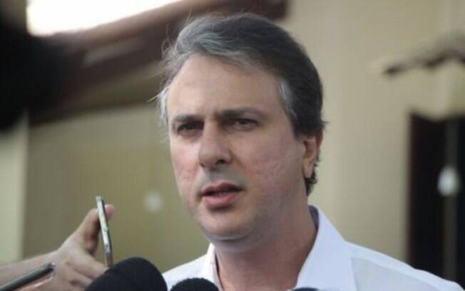 O governador do Ceará, Camilo Santana (PT), subiu o tom após a onda de ataques no estado