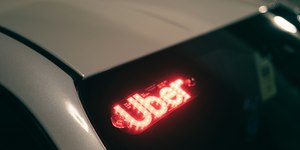 Trabalho por app vira alternativa para vítimas de violência