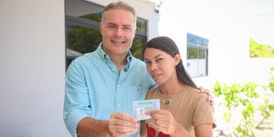 Nova CNH: paraibana que pilotava sem documento conclui processo