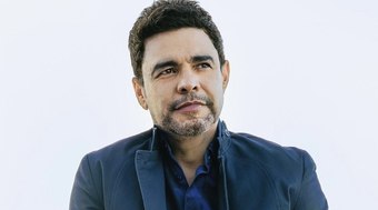 %20Zez%C3%A9%20Di%20Camargo%20pede%20que%20SBT%20retire%20do%20ar%20o%20seu%20Especial%20de%20Natal