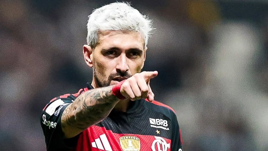 Arrascaeta corre contra o tempo para tentar disputar Copa do Mundo