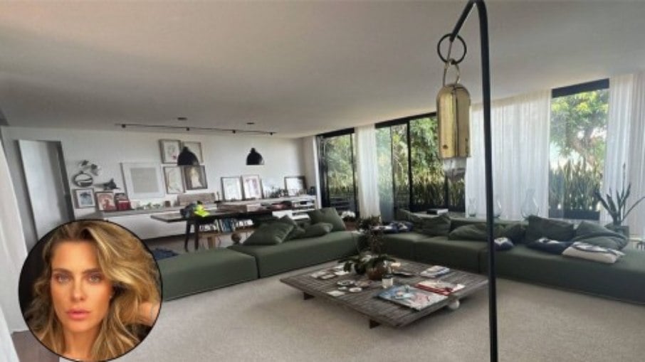 Carolina Dieckmann compartilha foto da sala de mansão que está a venda
