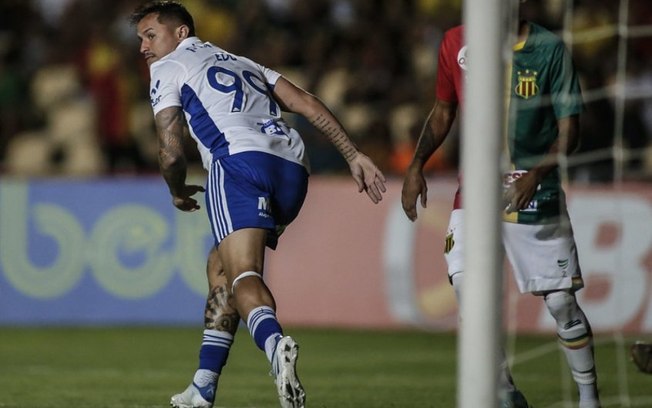 Edu, do Cruzeiro, se aproxima de sonho de jogar a Série A e celebra ano sem lesões: 'Primeira vez'